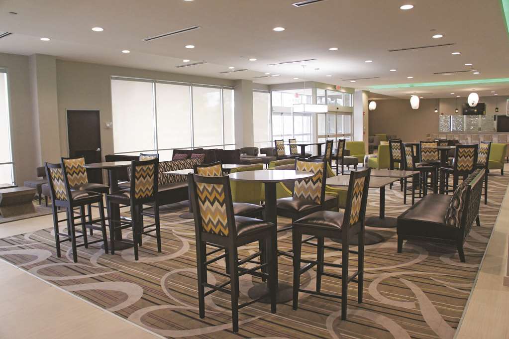 La Quinta By Wyndham Mcallen Convention Center Facilități foto
